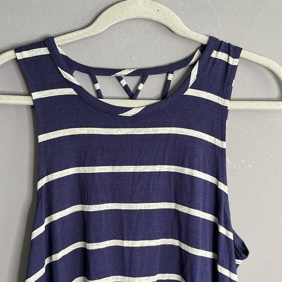 Chaser Navy Blue and Gray Striped Sleeveless Strappy Back Top Size Medium - Picture 2 of 7
